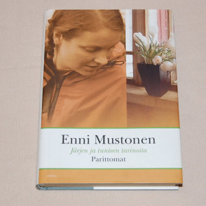 Enni Mustonen Parittomat